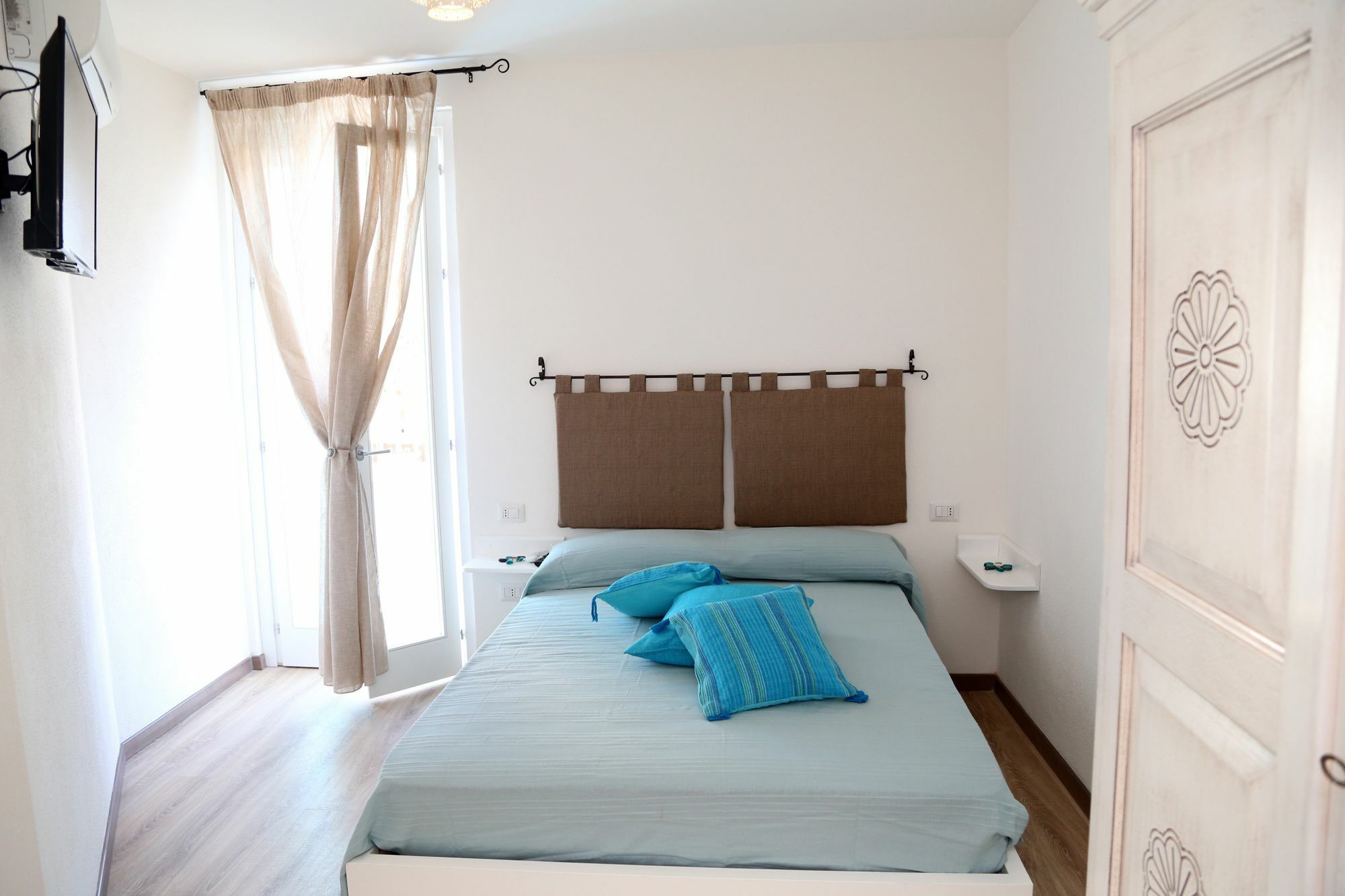 Rocca Doria Hotel Castelsardo Buitenkant foto
